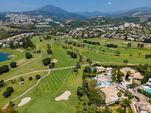 Nueva Andalucía, a Golfer’s Paradise