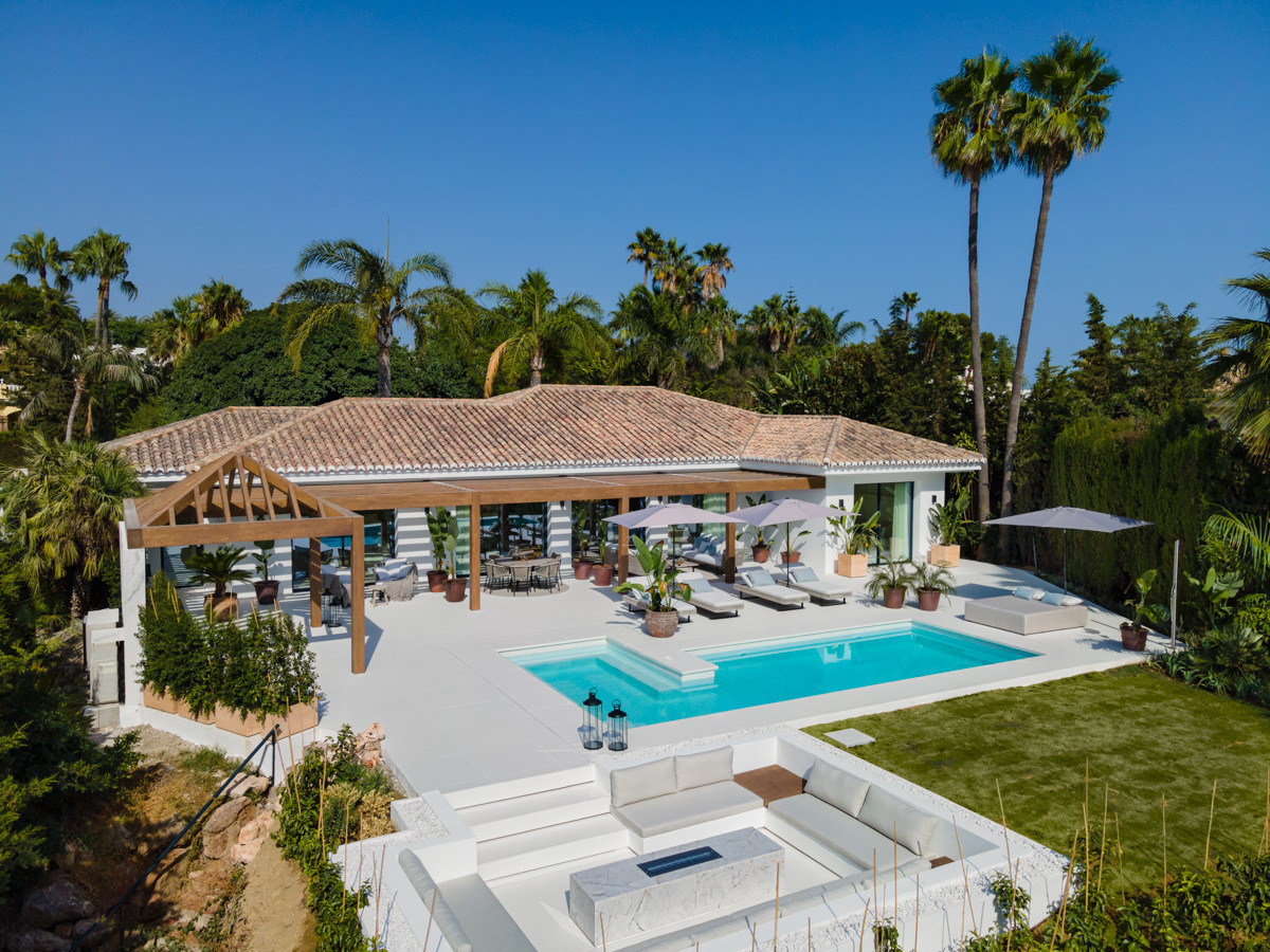 Villa en Nueva Andalucia, Marbella - Image 1