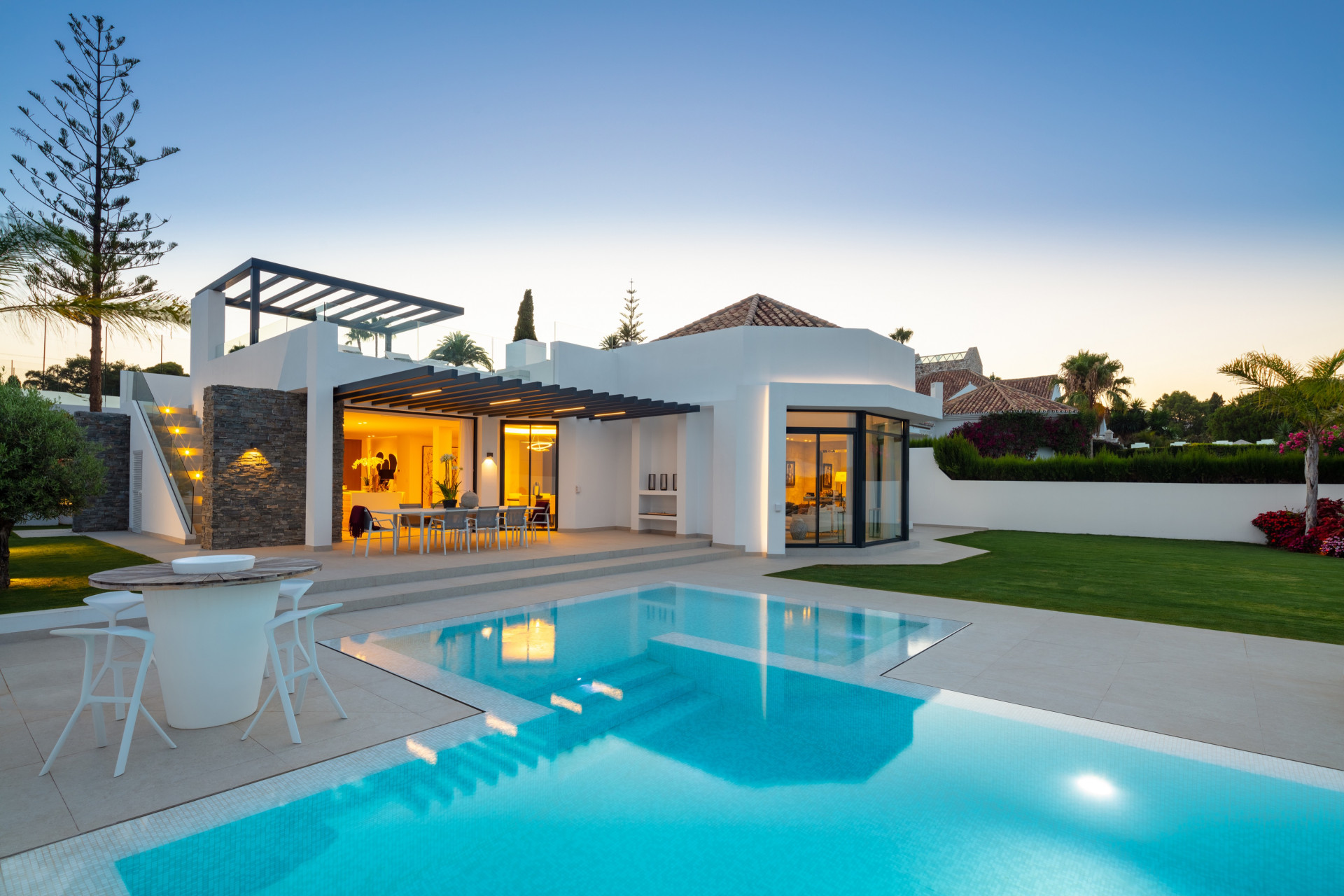 Villa in Nueva Andalucia, Marbella - Image 1