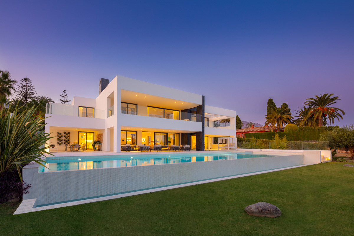 Villa à Nueva Andalucia, Marbella