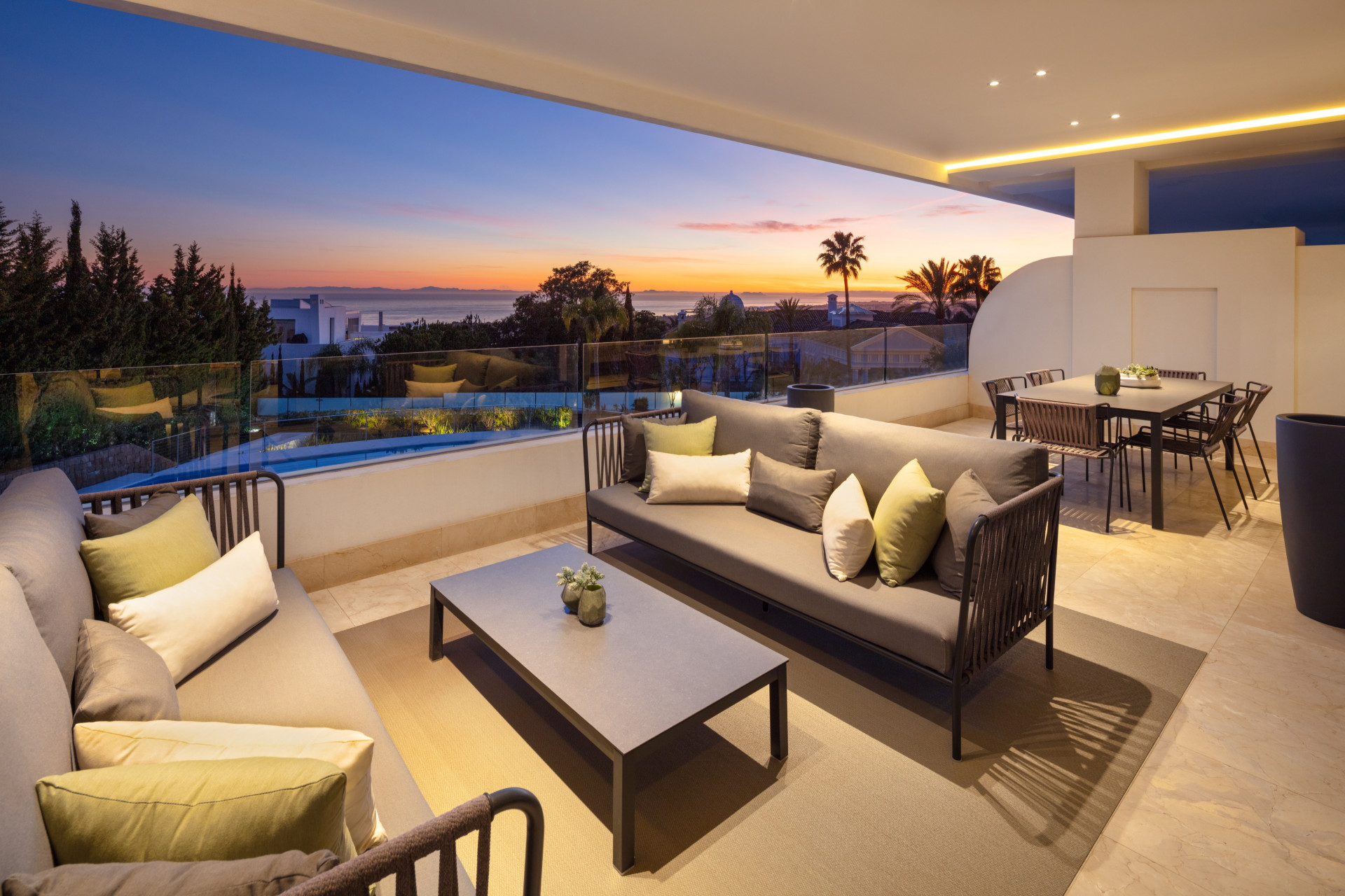 Penthouse à Marbella Golden Mile, Marbella