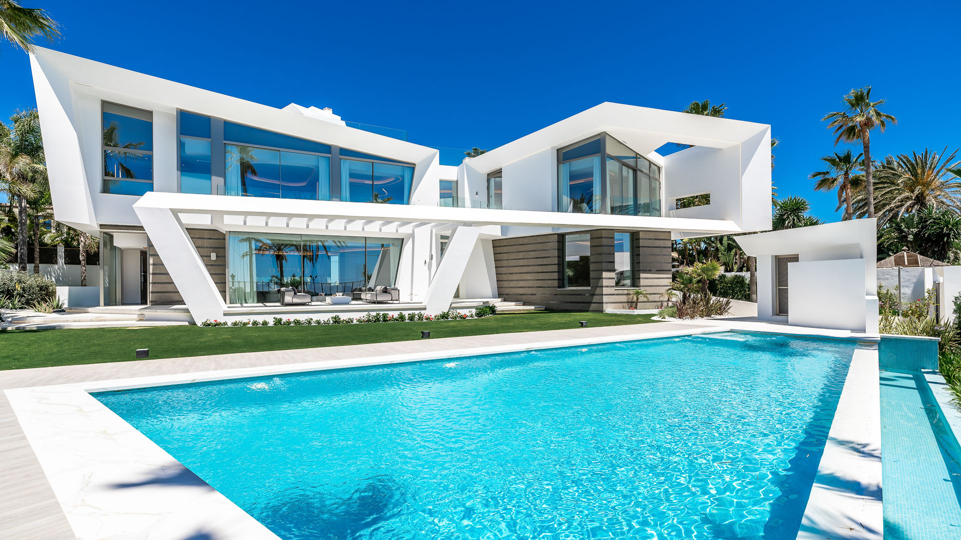 Villa in Marbella Este, Marbella