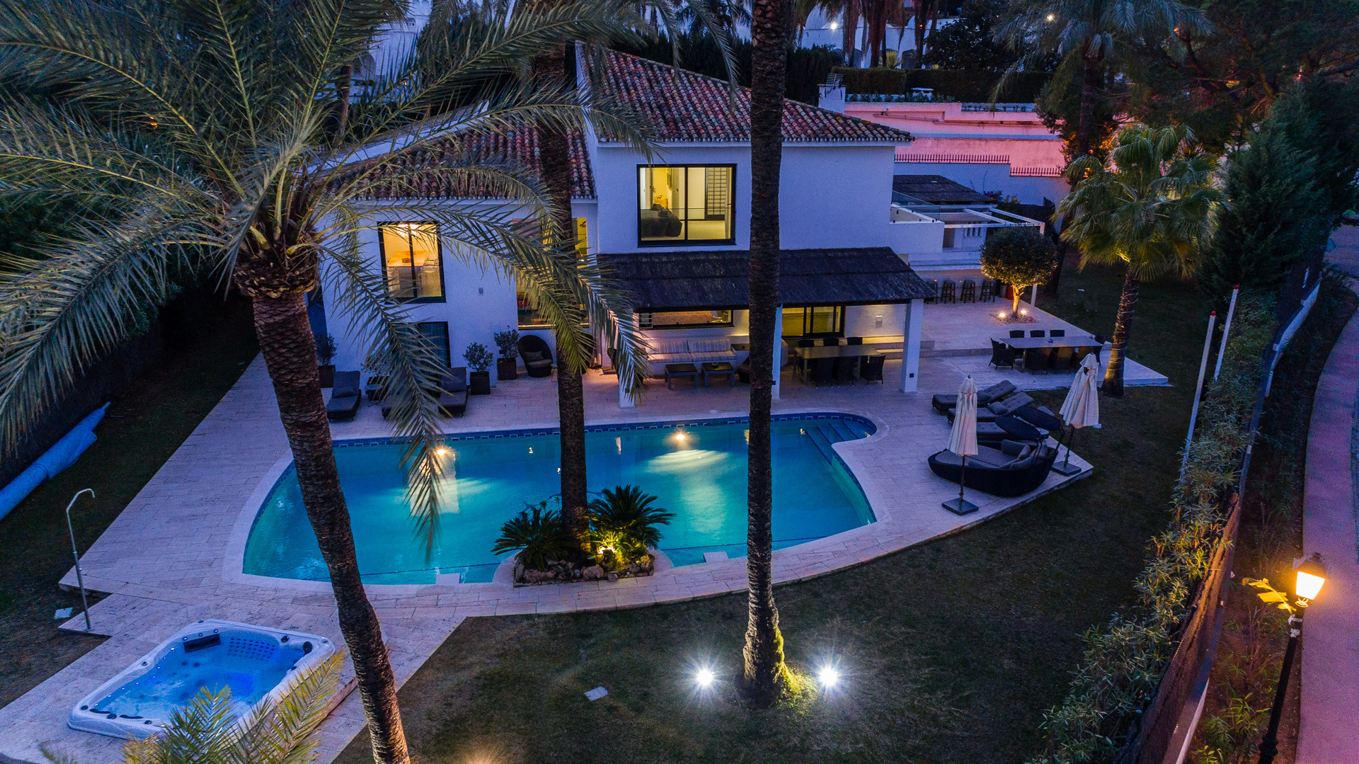 Villa en Nueva Andalucia, Marbella