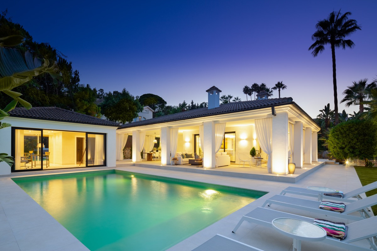 Villa à Nueva Andalucia, Marbella