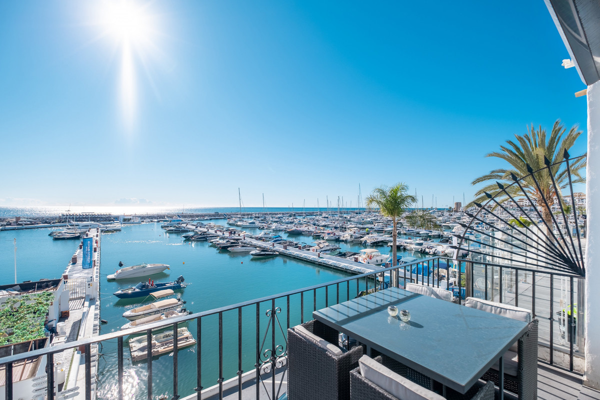 Apartment in Marbella &#8211; Puerto Banus, Marbella