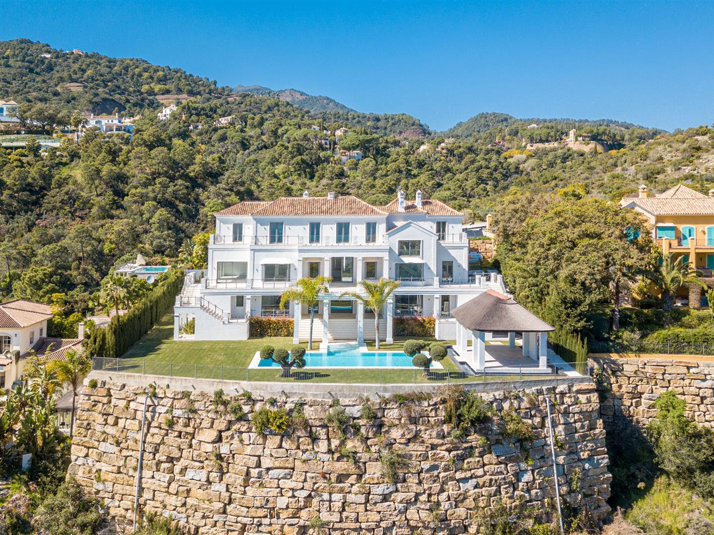 Villa en El Madroñal, Benahavis