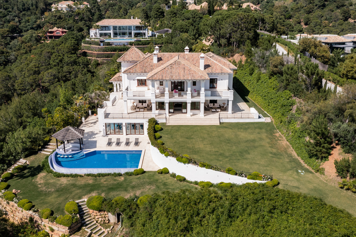 Villa en La Zagaleta, Benahavis - Image 1