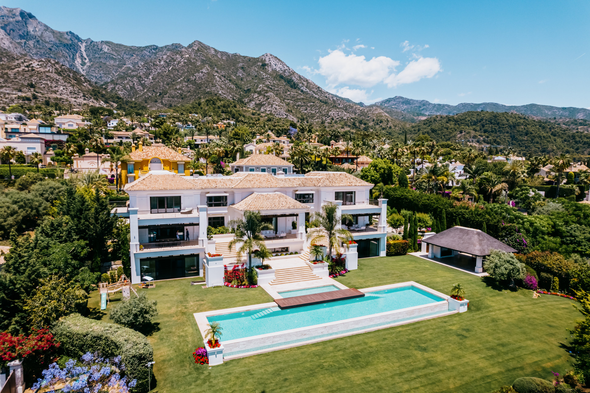 Villa in Marbella Golden Mile, Marbella - Image 1