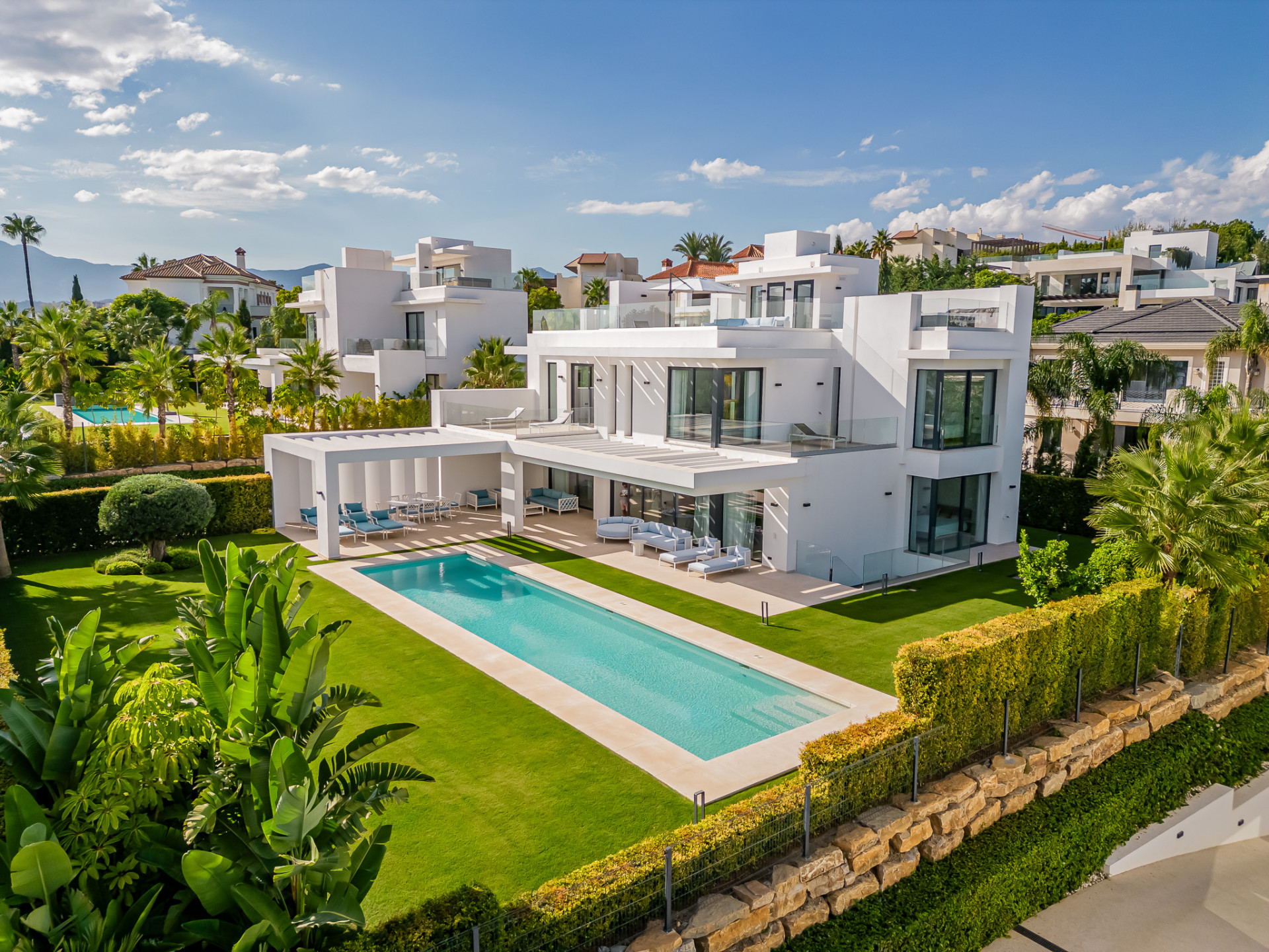 Villa in Los Flamingos, Benahavis