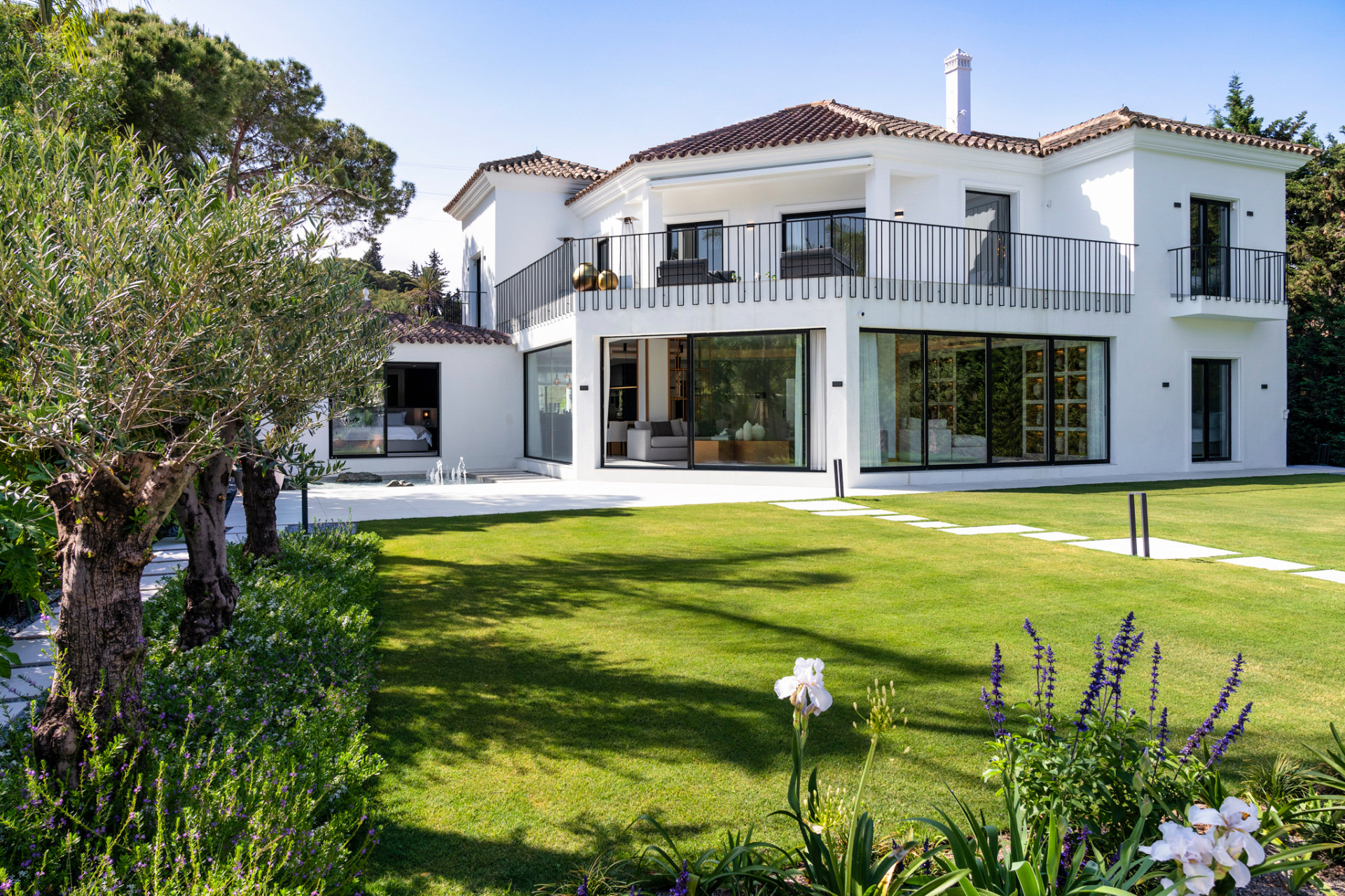 Villa in Nueva Andalucia, Marbella