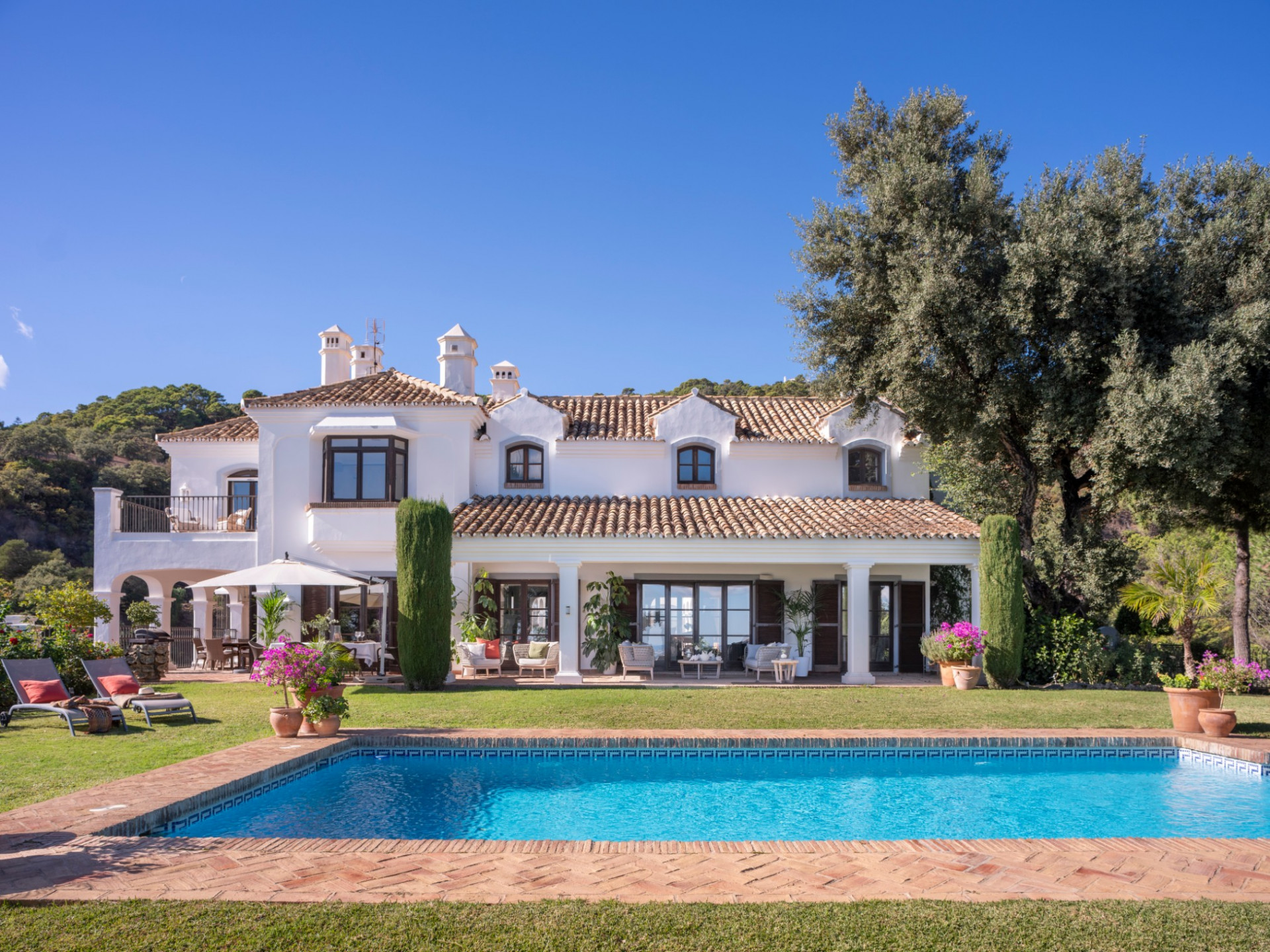 Villa in El Madroñal, Benahavis