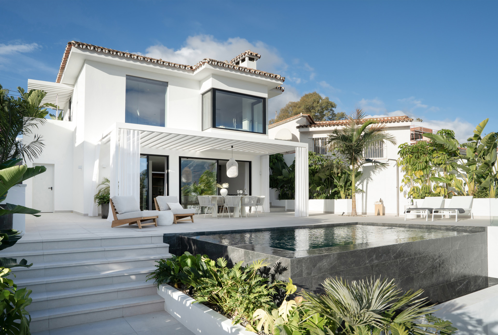 Villa in Nueva Andalucia, Marbella