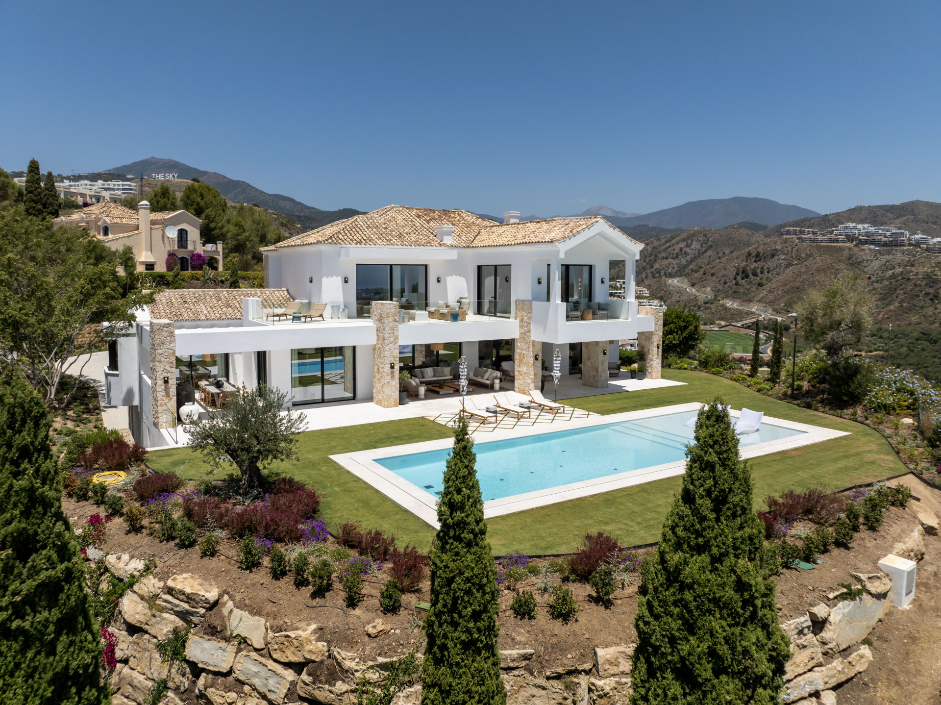 Villa in El Herrojo, Benahavis