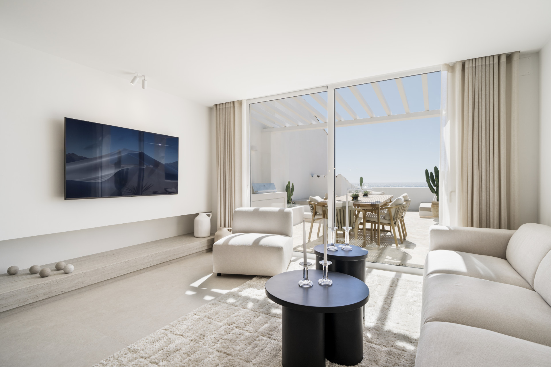 Apartment in Marbella &#8211; Puerto Banus, Marbella - Image 1