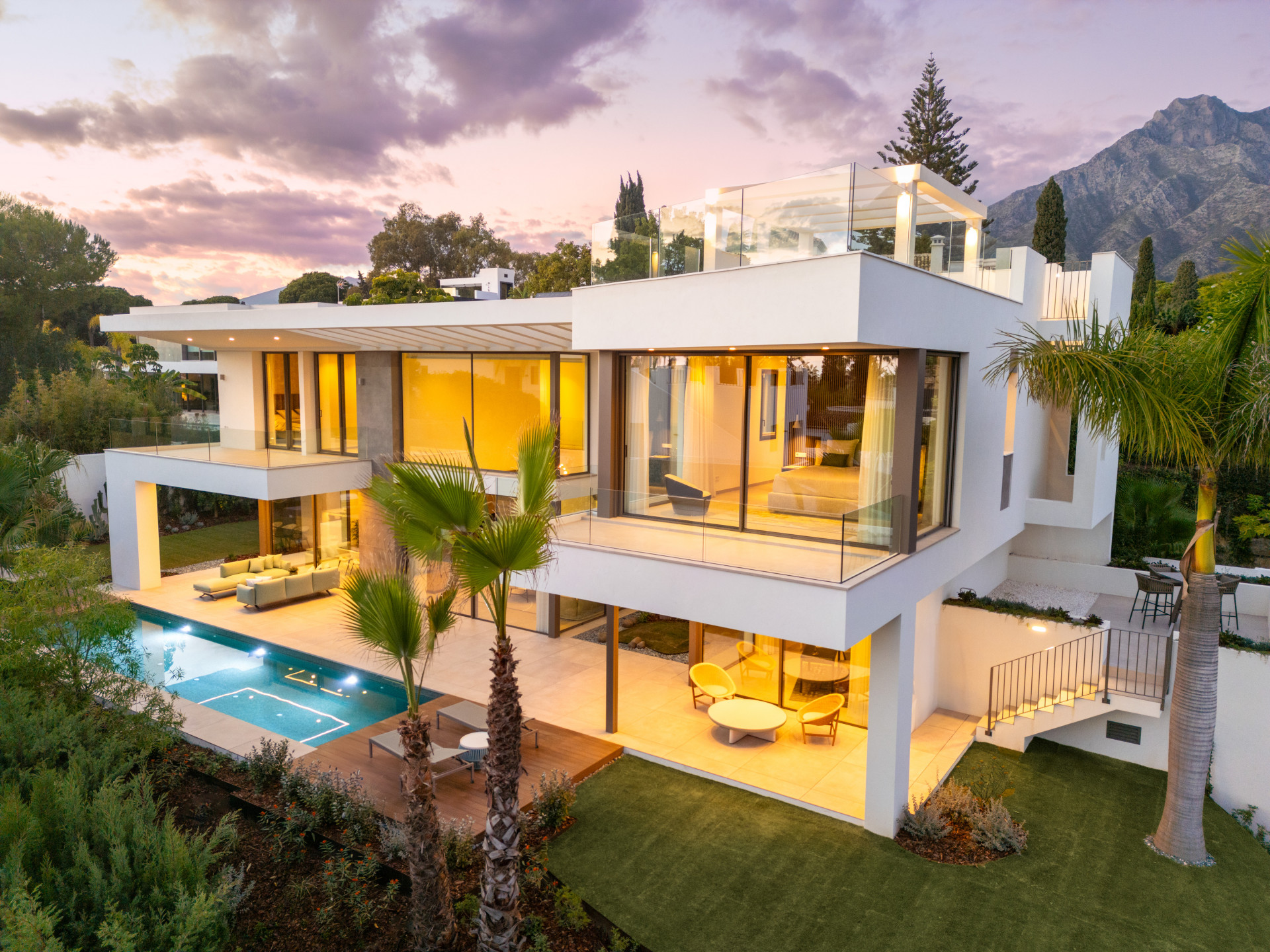 Villa en Marbella Golden Mile, Marbella