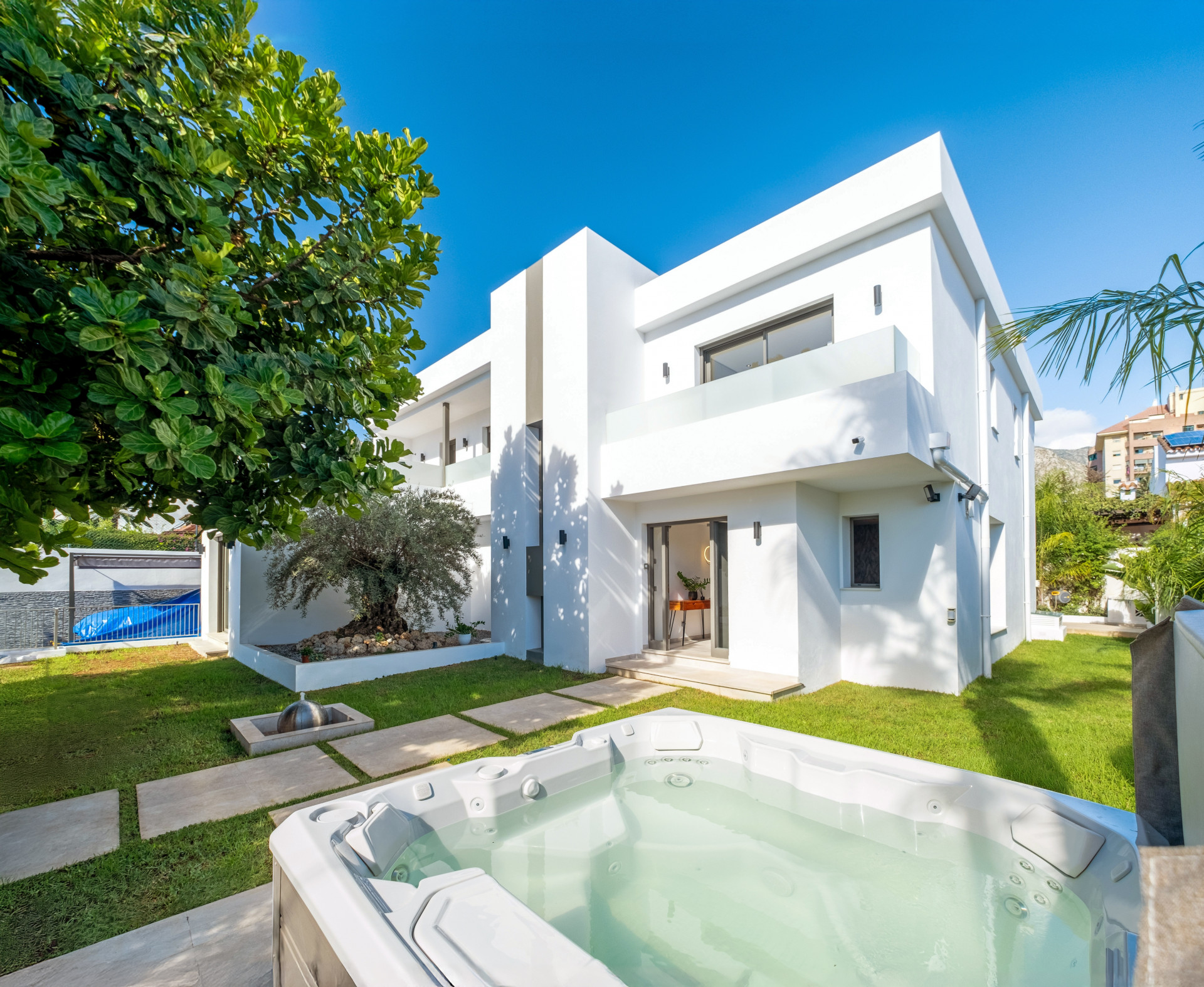 Villa en Marbella Golden Mile, Marbella