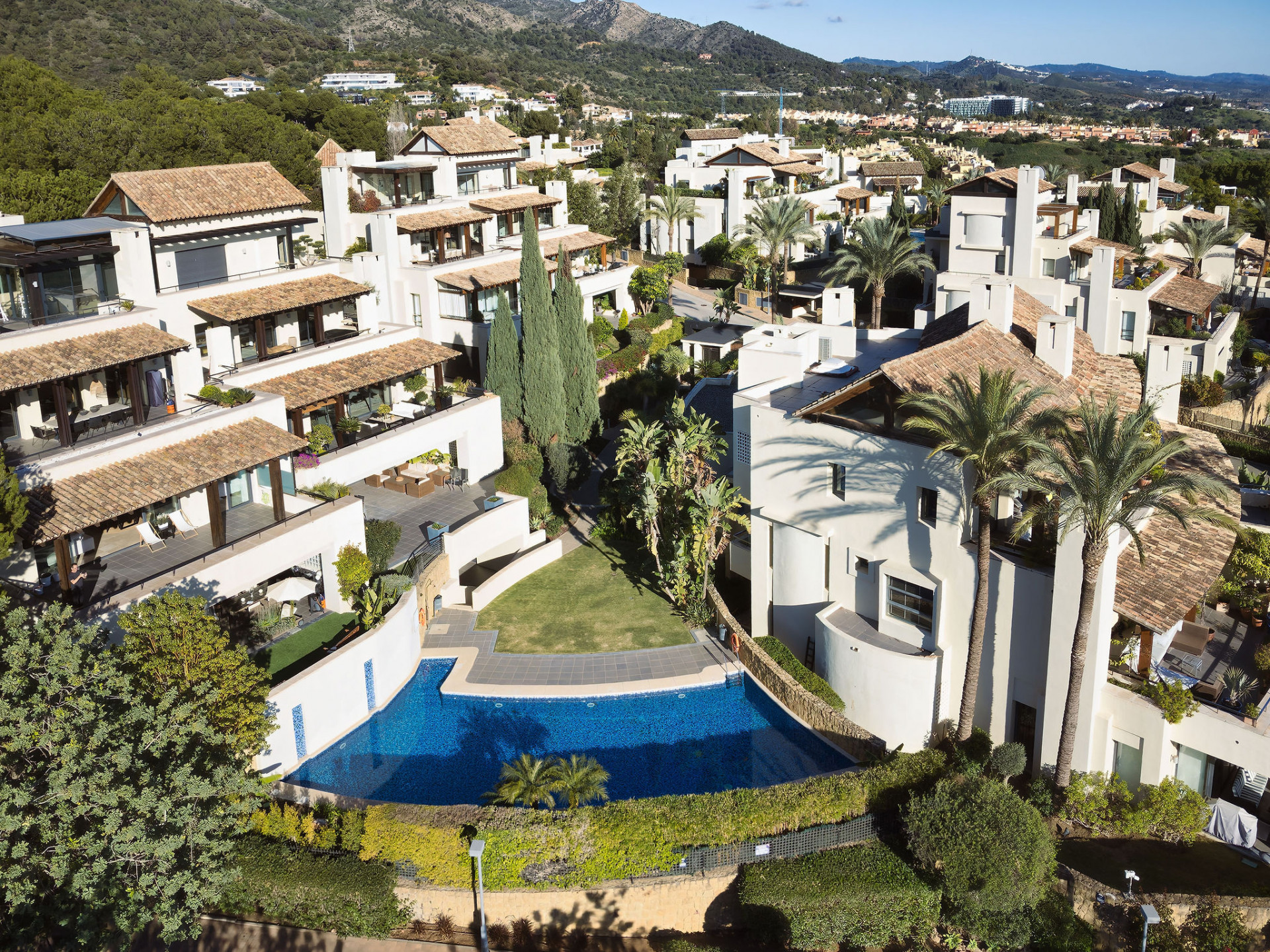 Apartment in Marbella Golden Mile, Marbella