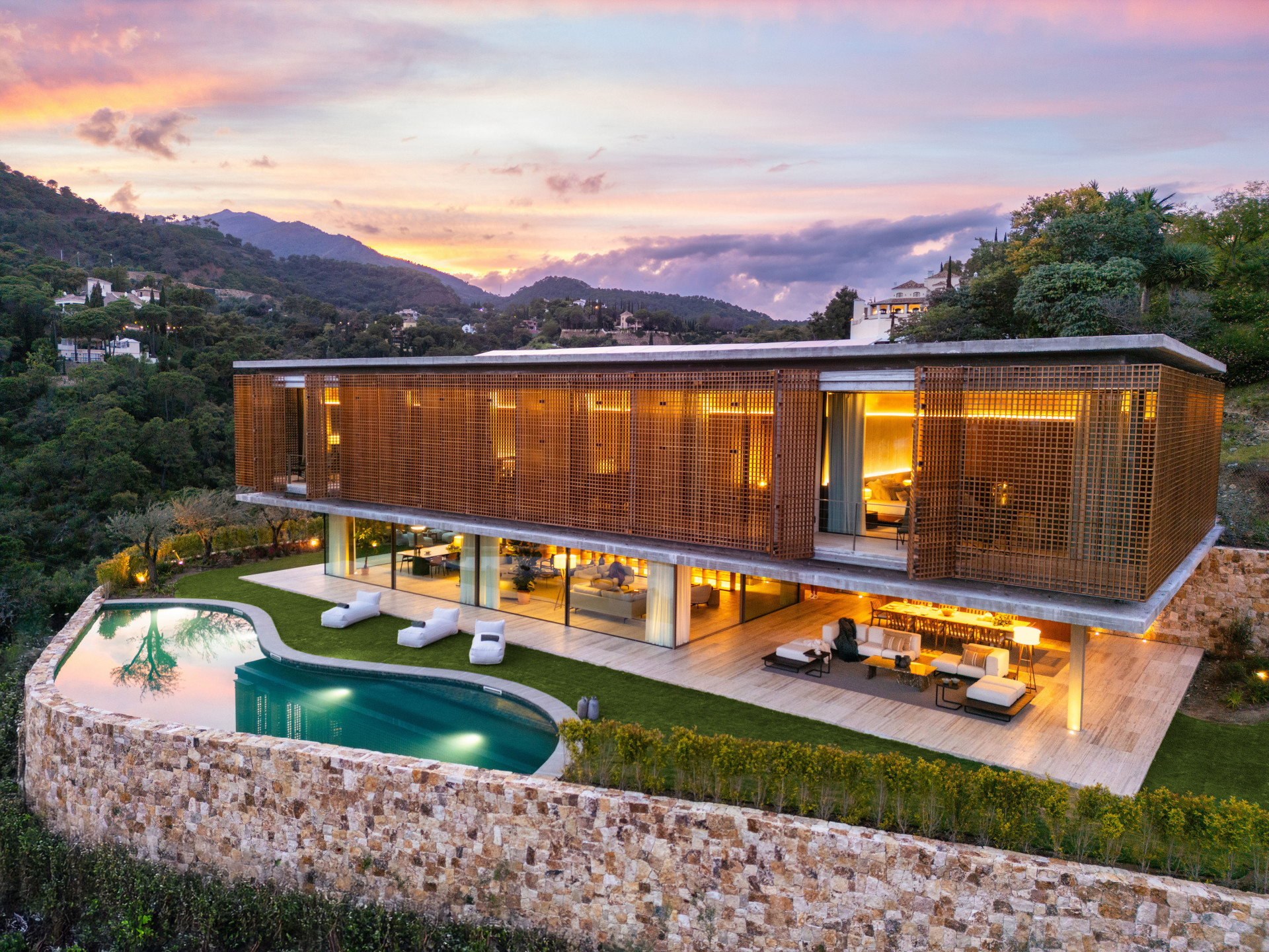 Villa in El Madroñal, Benahavis - Image 1
