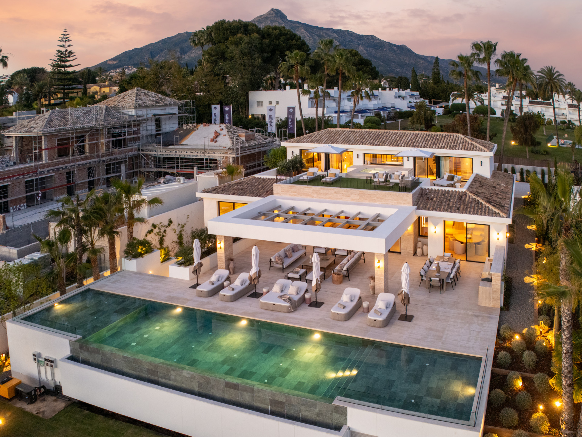 Villa in Nueva Andalucia, Marbella