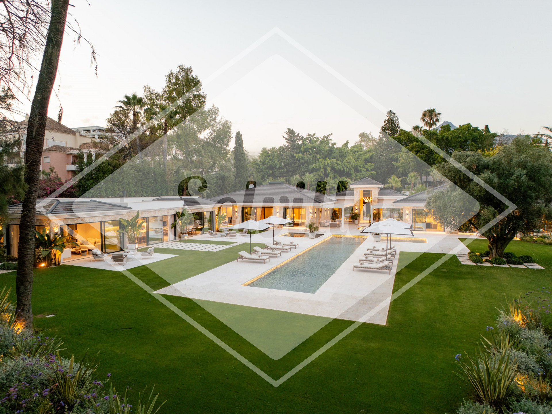 Villa in Nueva Andalucia, Marbella