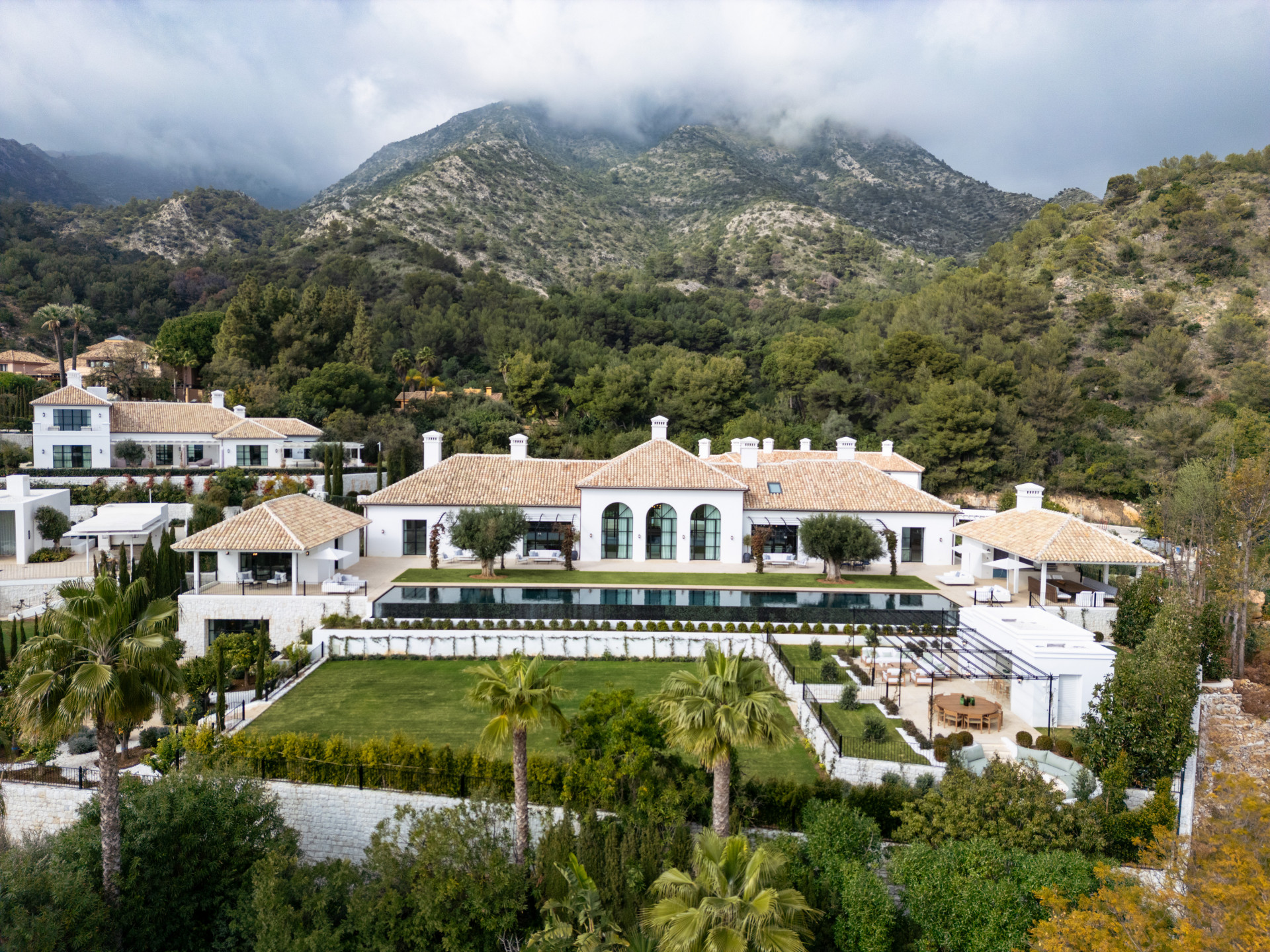 Villa in Marbella Golden Mile, Marbella